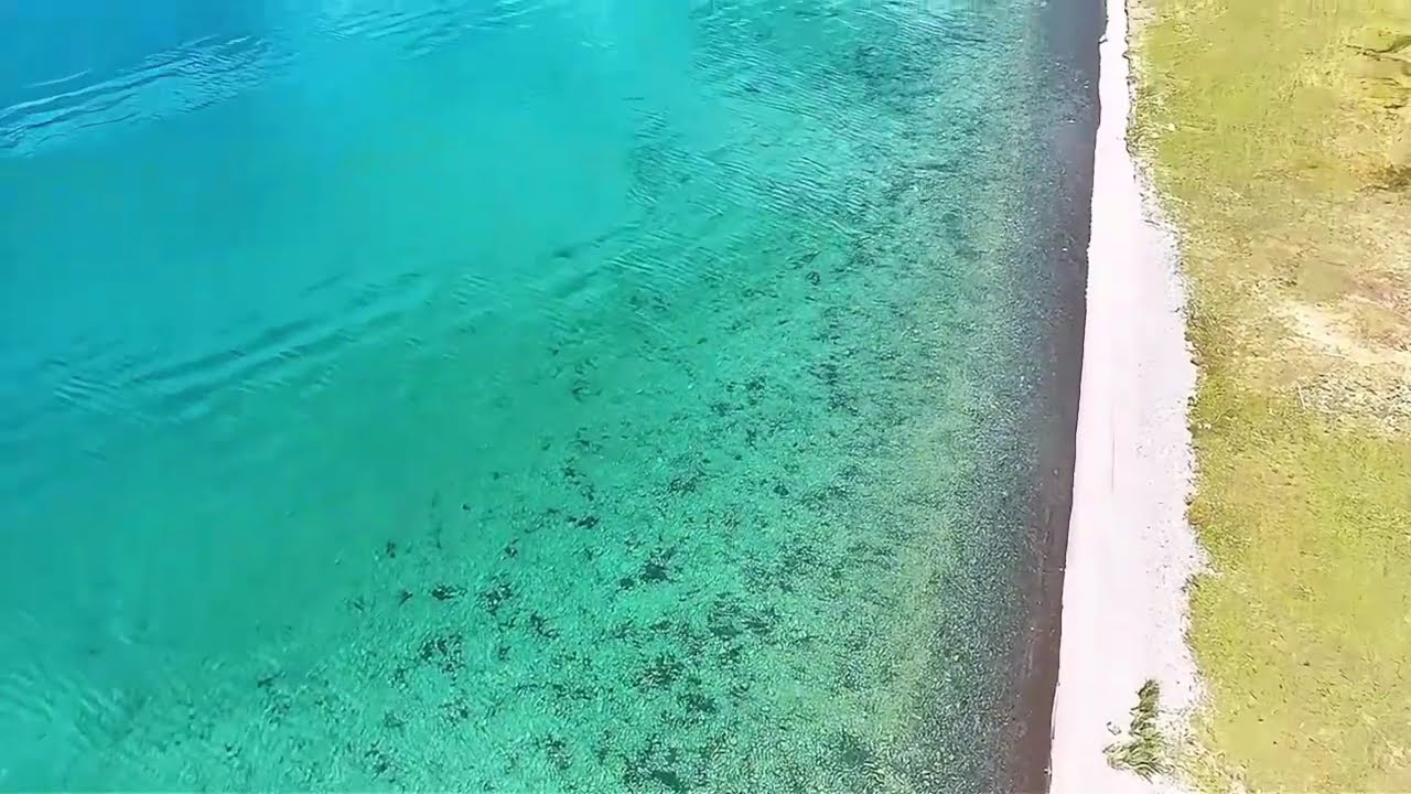 Pure Serenity: An Immersive Journey to the High-Altitude Crystal Lake