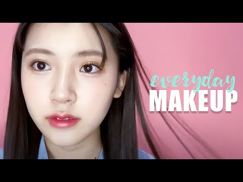 雑誌付録 前髪は女子中高生の命です 大人っぽ高校生モデルの毎日メイク 秋メイク Genic Press ジェニックプレス