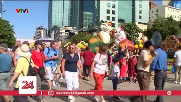 Đường hoa Nguyễn Huệ nhộn nhịp ngày cuối mở cửa đón Tết Quý Mão | VTV24