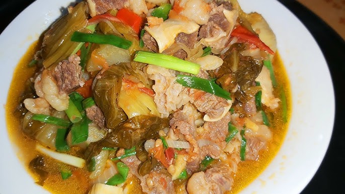 3. Cách làm thịt bò om dưa chua