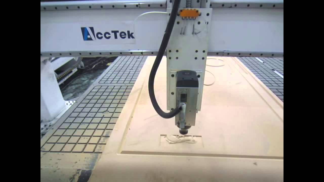 Acctek AKM2040 cnc woodworking machine - Wood door design 