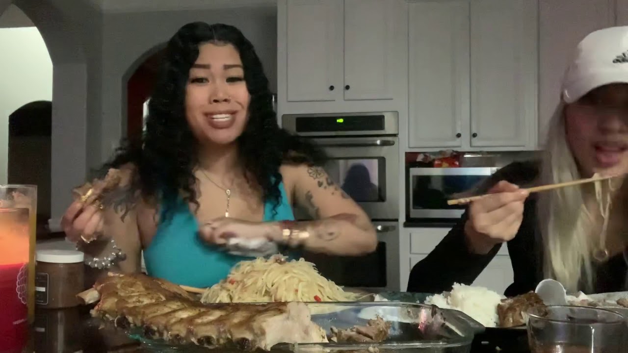 Late night papaya salad and ribs ASMR