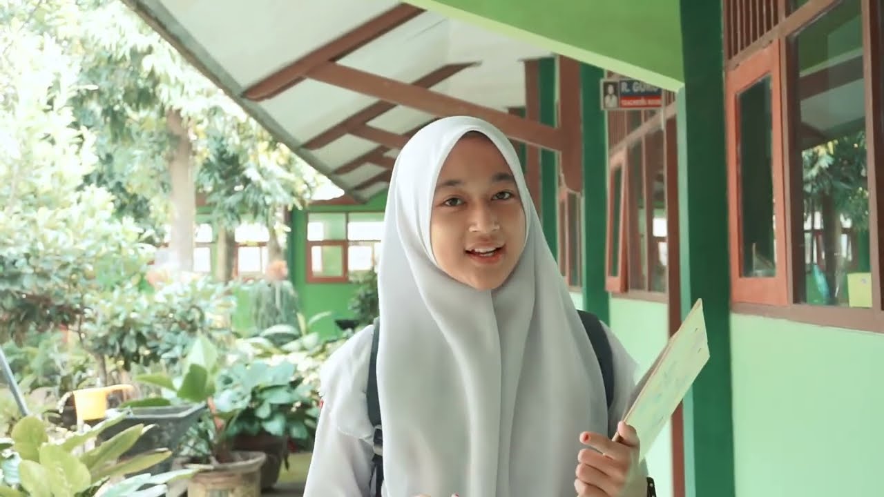 Profile sekolah SMAN 1 NGADILUWIH 2022