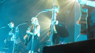 The Common Linnets - Hungry Hands @ Tivoli (5-10-2014)