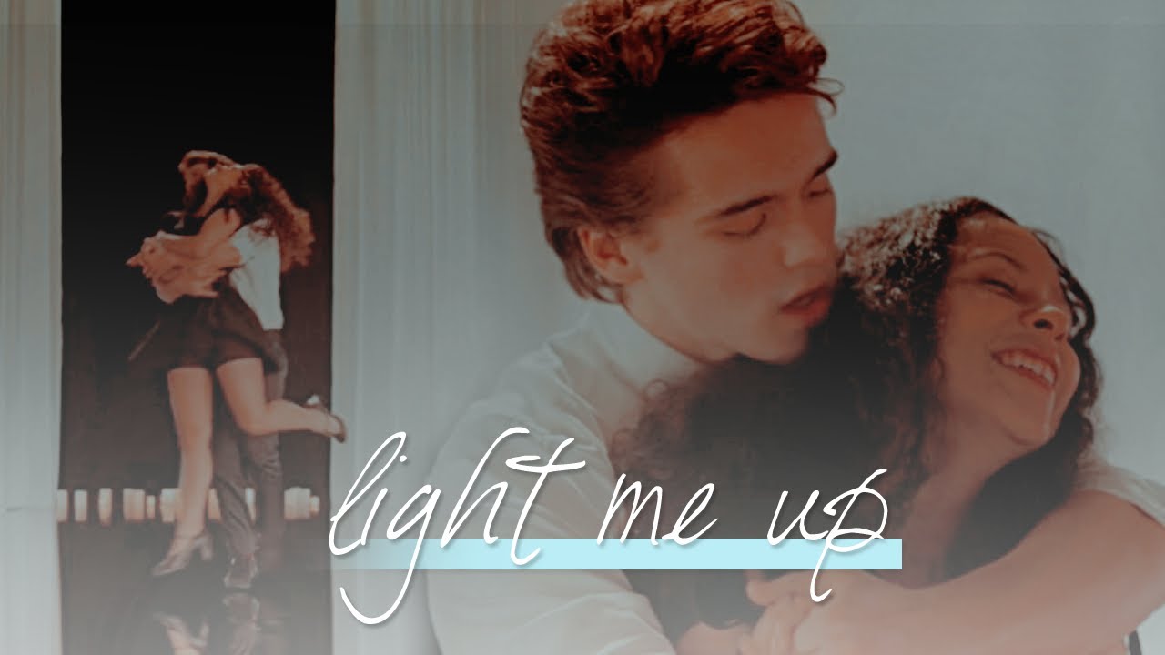 Julie & Luke | Light me up