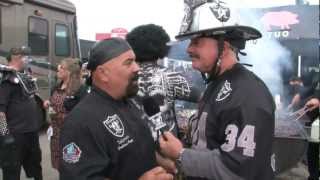 Recorded october 21, 2012 at the o.co coliseum, oakland, california
raider greg chats with a bunch of raiders superfans who came by our
tailgate party this w...