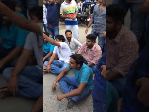 ABVP students sloganeering in favour of BHU VC