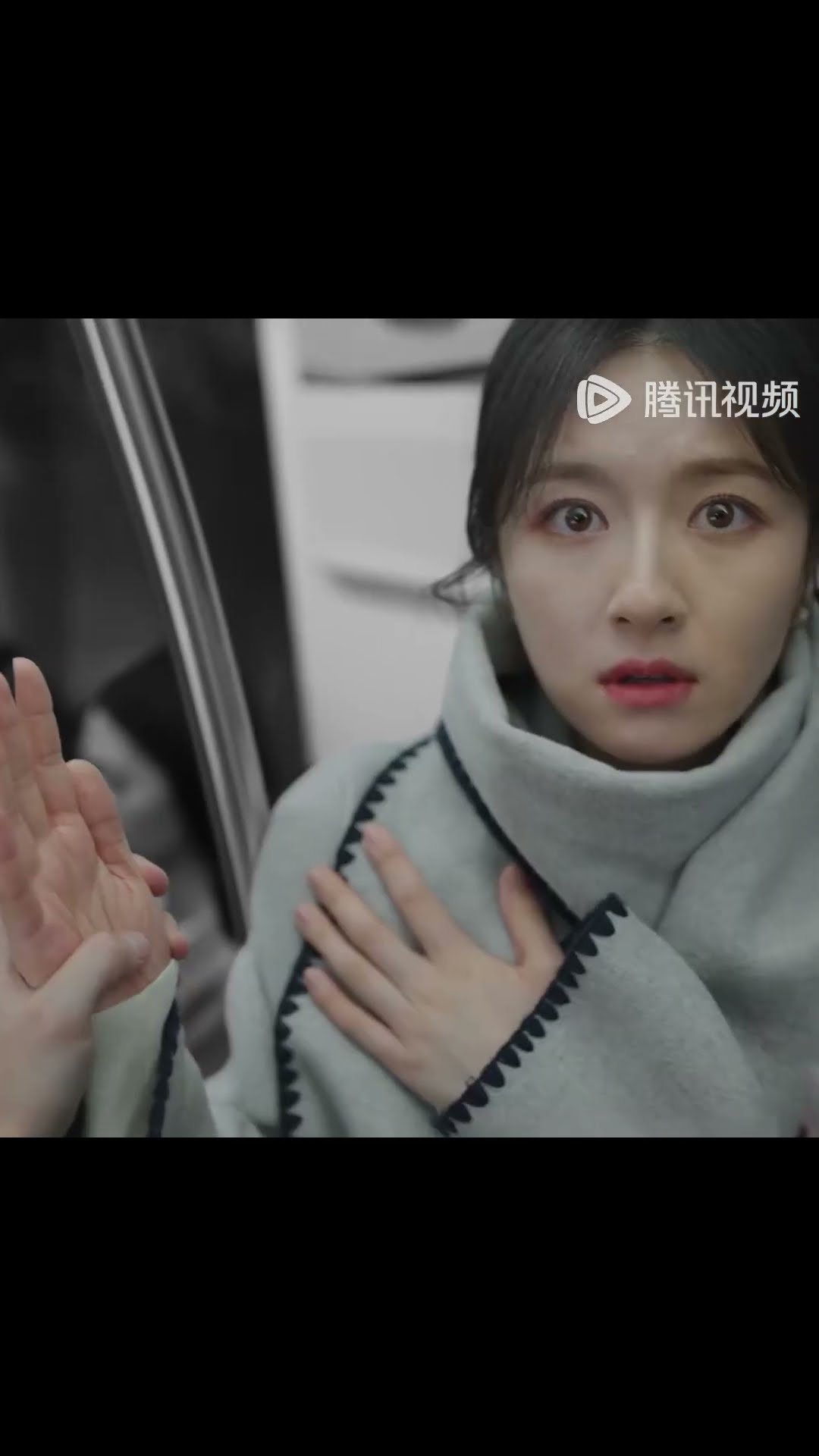 Something changes when he accidentally hugs her? #滤镜 #Filter #檀健次 #李兰迪 #TanJianci #LiLandi