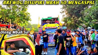 Disupiri Mbah So brewog Mengaspal Karnaval Pasuruan