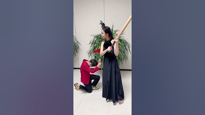 路飞被小天使一棍都吓跑了！#路飞#小丑#天使#家庭#搞笑