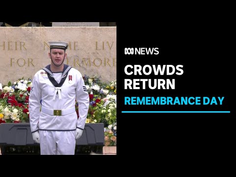 Remembrance day: crowds gather across australia to honour fallen | abc news