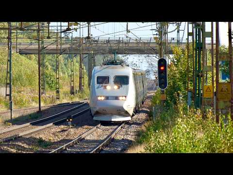 Trains in Laxå (by the triangle track and the station) - Autumn in Sweden 2026
