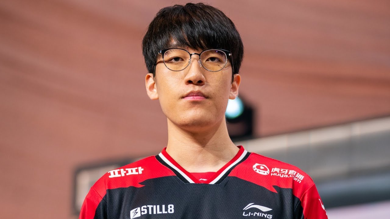 Top 20 Tarzan Plays | League of Legends