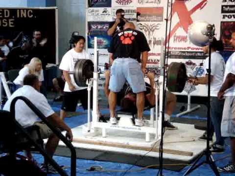 2010 Mike Witmer meet Beau Moore 600lb bench 3rd a...