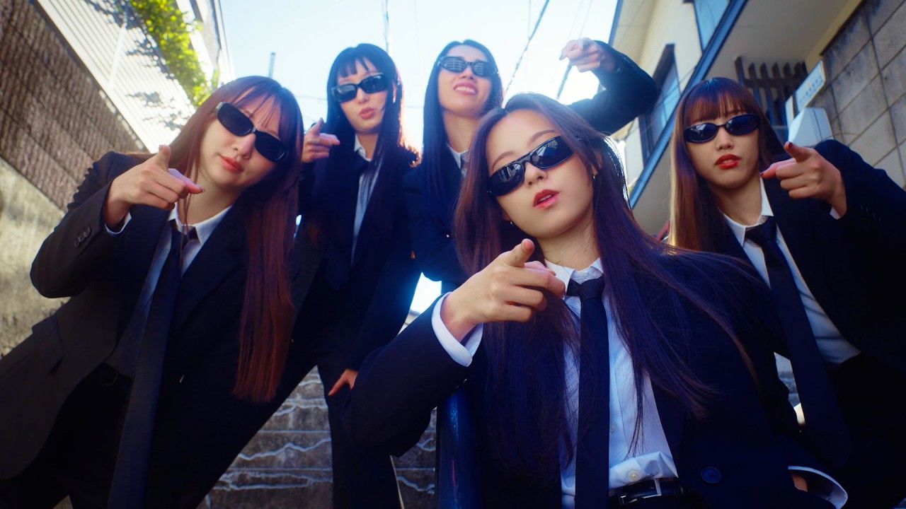 Myun - ふられ気分で ROCK'N' ROLL (Official Video) - YouTube