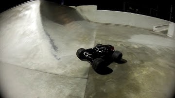 Arrma ‑ Nero Fazon 6S BLX 1/8 4WD Skate park bash