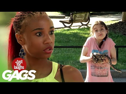 cop-forces-little-girl-to-pick-up-a-snake-prank