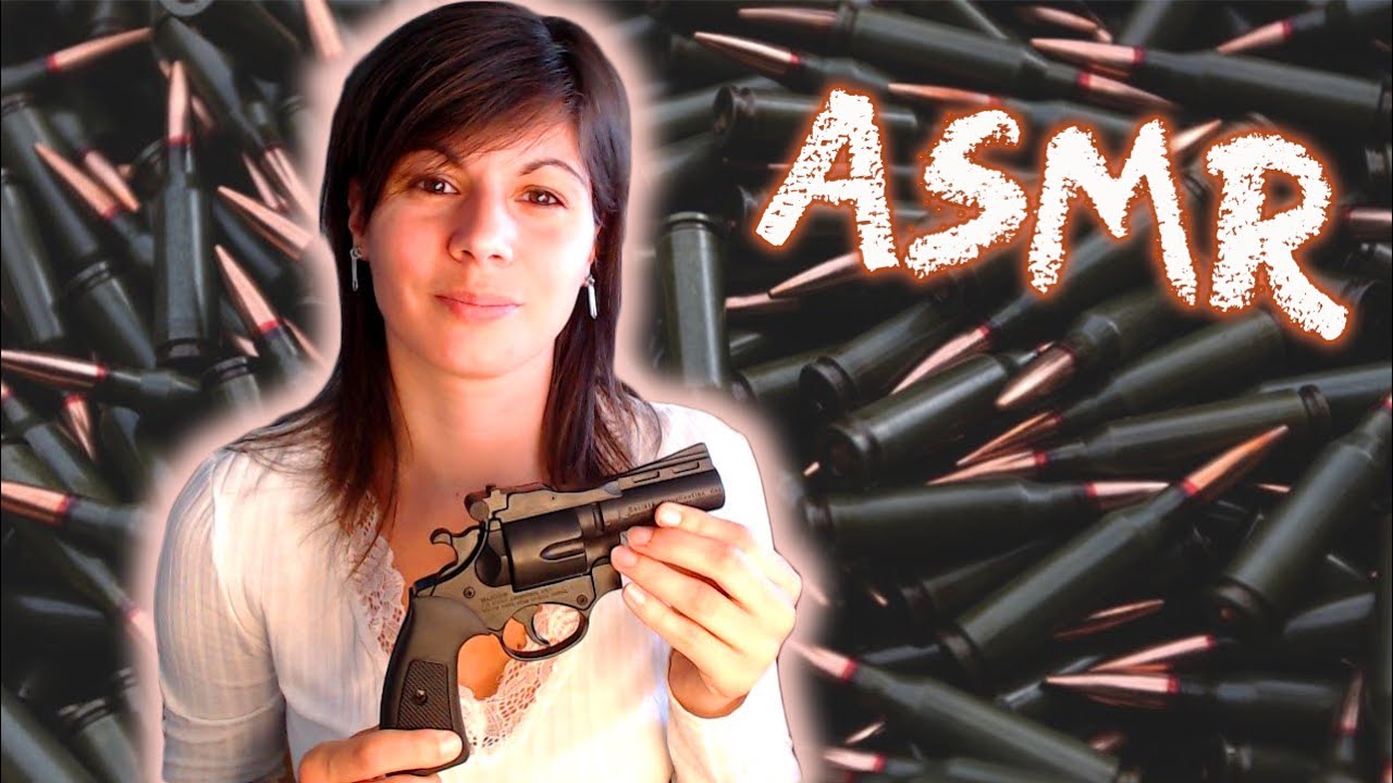 ASMR Français - Roleplay vendeuse de répliques d'armes