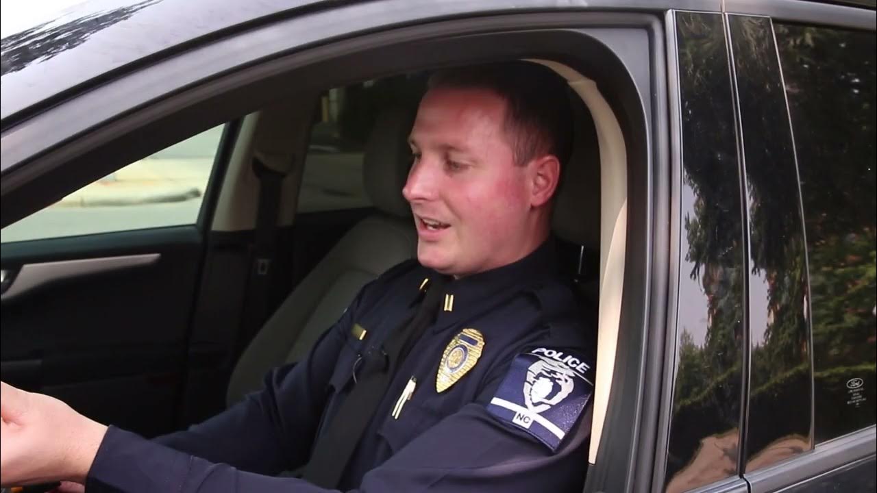 How to Use a Steering Wheel Club Lock YouTube