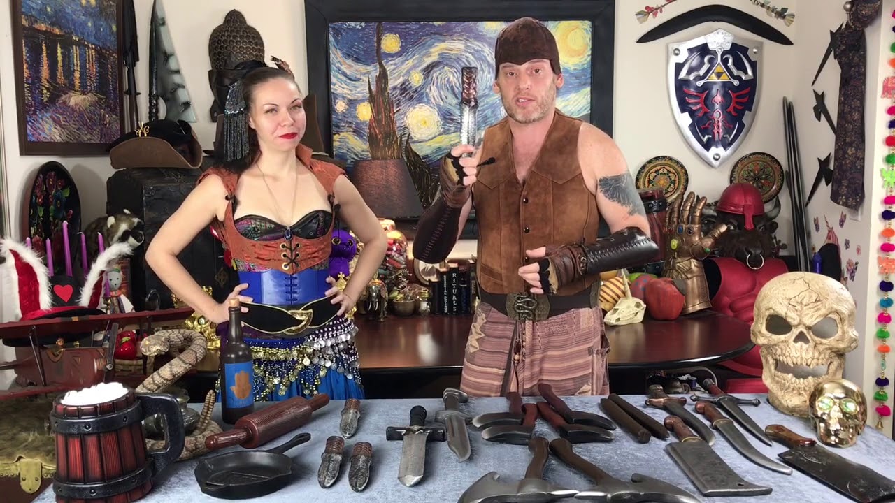 The Wandering Larper - Daggers, Hatchets, Knives & Widgets!