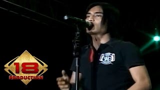 Download lagu Setia Band Aku Terjatuh Live Konser Semarang 31 Mei 2014 Setia Band Aku Terjatuh Live Konser Semarang 31 Mei 2014