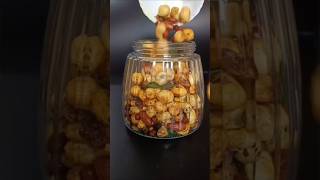 Makhana namkeen😋| चटपटा मसाला मखाना | quick snacks asmr video #shorts #recipe