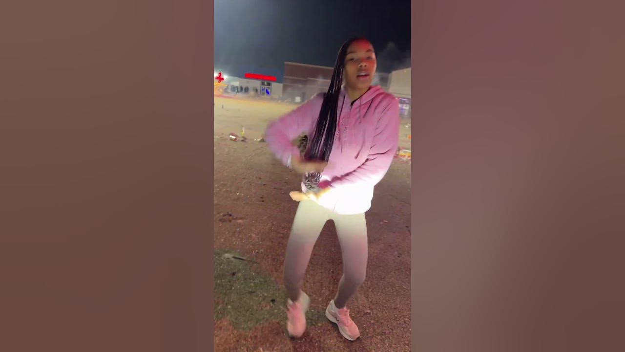 Gimme Mo Chicken ππ Gimme Mo Chicken ππ