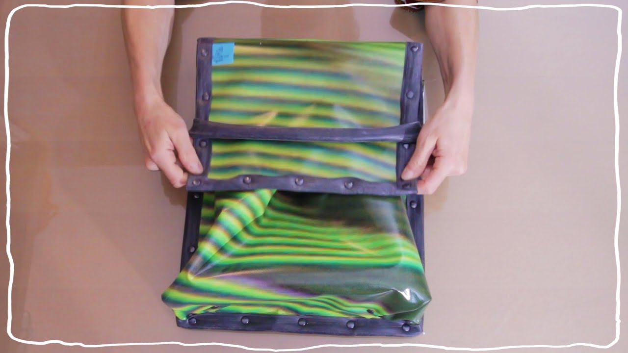 Fabriquer des sacoches vélo en bâche publicitaire - La Bricolerie