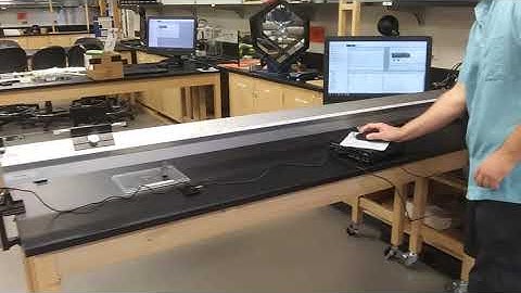 Air track glider velocity using smart pulley demo