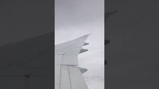 Turbulences with 777-300ER . flaperon