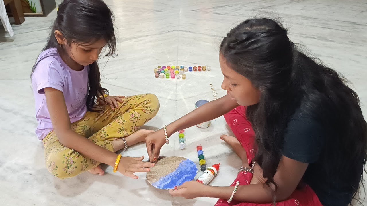 Kutti cart board pina beach🏖sand,tissu paper thoni chestha ani cheppi motham honey thone che echindi