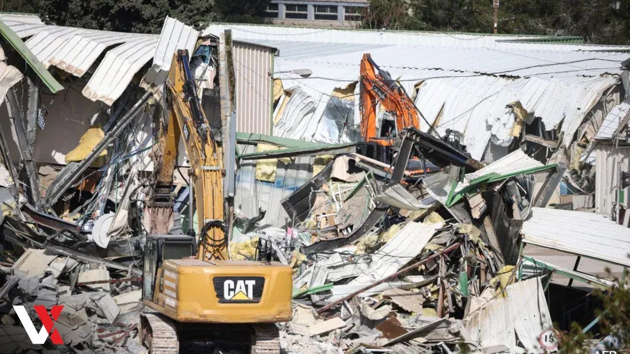 IDF Bulldoze UNRWA Aid Facility In East Jerusalem Amid Claims Of Hamas Involvement | VERTEX