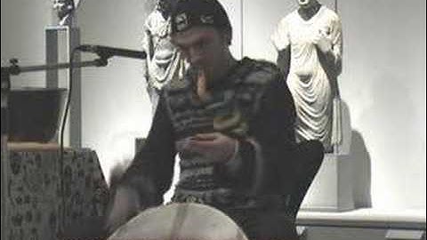 Solo on frame drum and overtone flute (Nadishana)