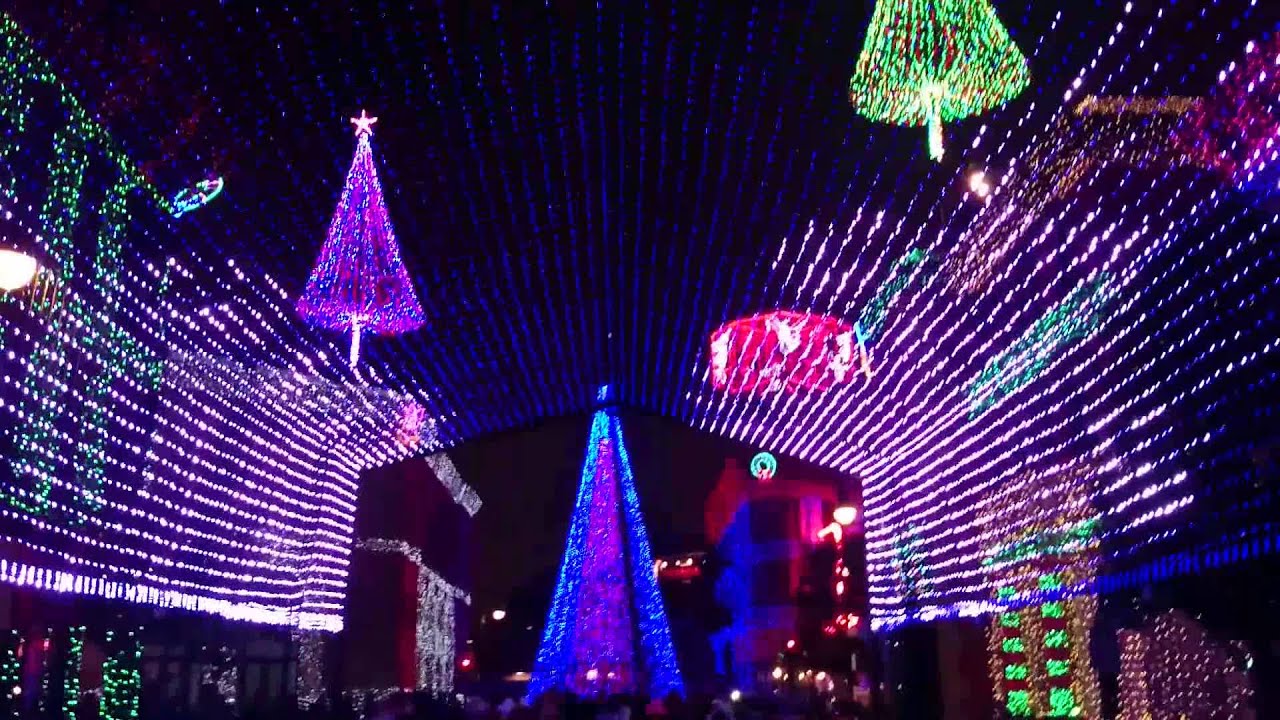 Osborne Christmas Lights 1/7 YouTube