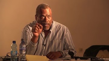 Feature Writing - Class 1 - What is news? What makes a story?