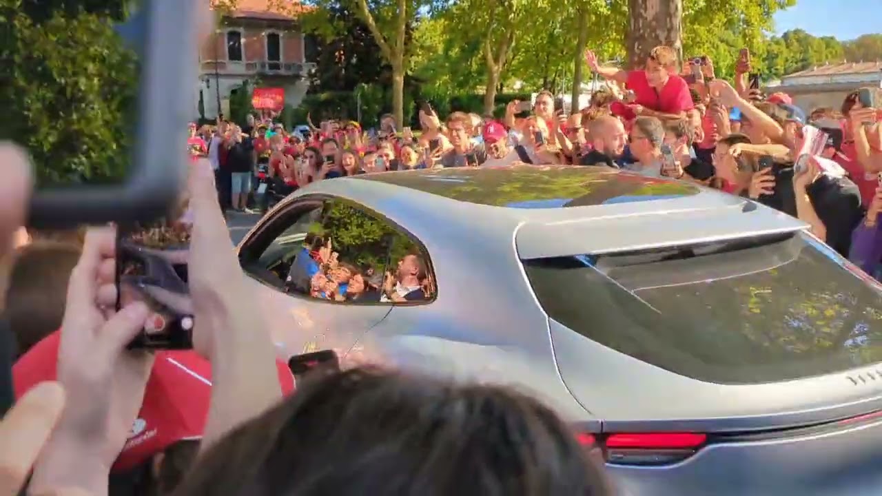 Charles Leclerc a Monza 2025 incontra Autografi Autographs Angolisti AAA