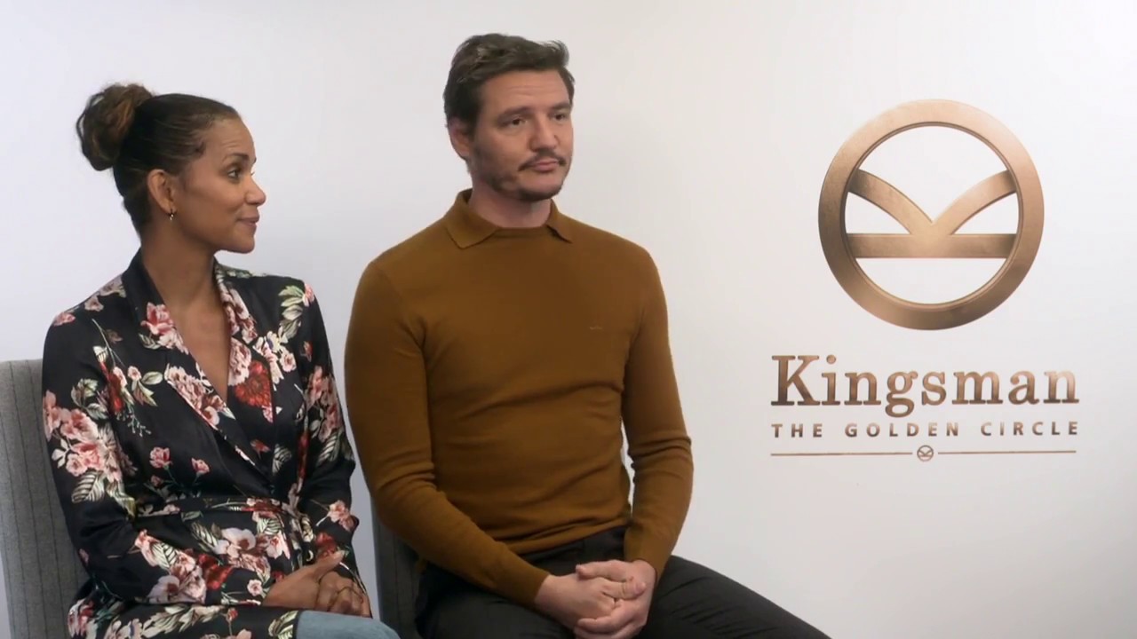 Kingsman The Golden Circle Halle Berry & Pedro Pascal "Ginger Ale