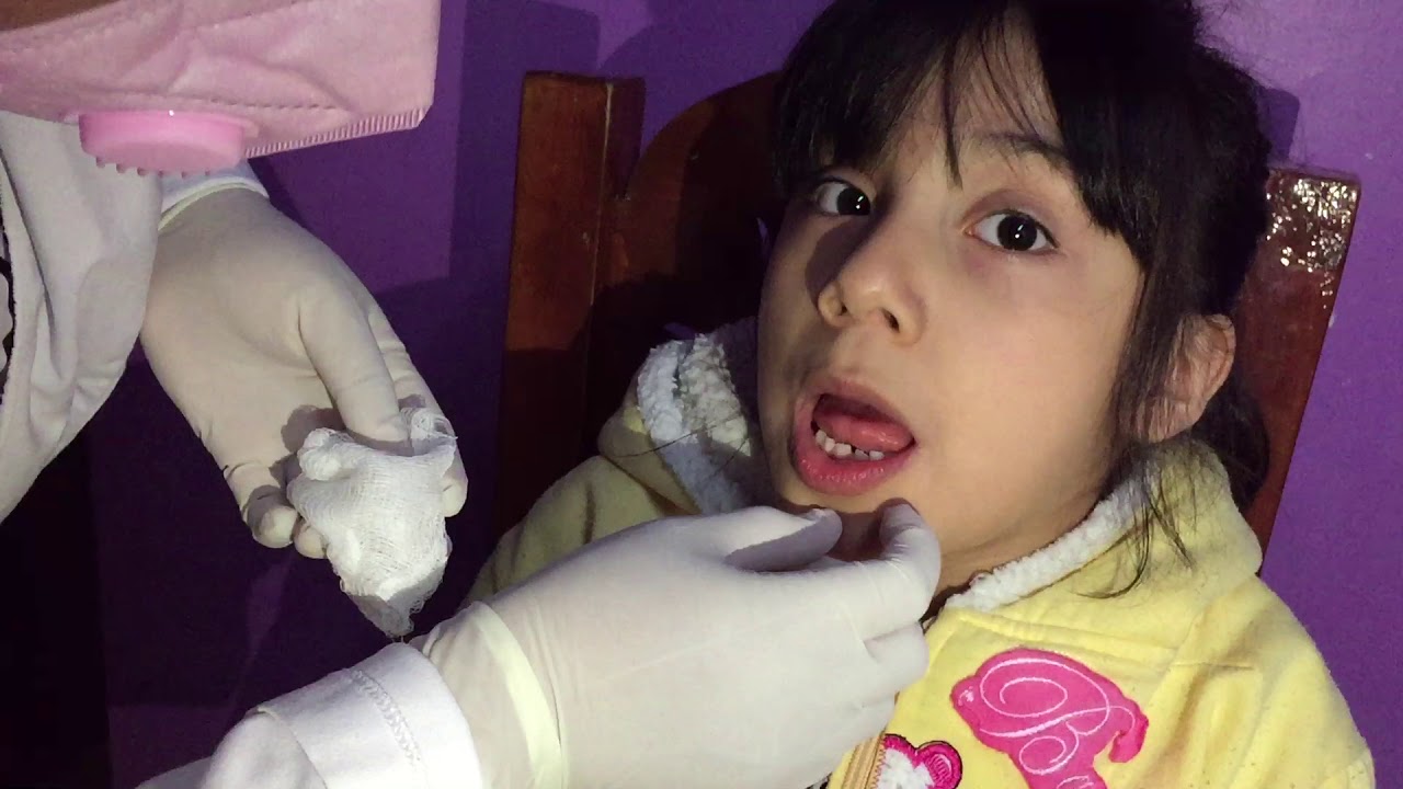 Exploración de boca (Medicina) Otorrinolaringología