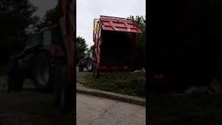 tipping silage