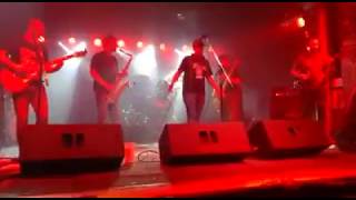 FRENTE AL RIO  - LOS INVISIBLES TRIBUTO A CALLEJEROS