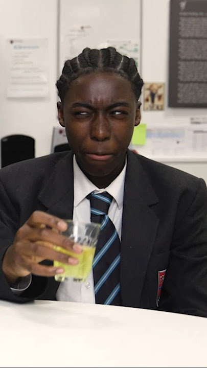 British Highschoolers try Mountain Dew!
