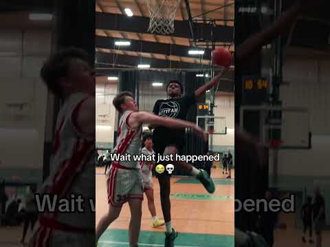 Wait what … 😵‍💫 #basketball #what #fyp