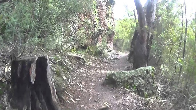 Paradise Falls VIC Part 1. You can walk behind this Waterfall, a