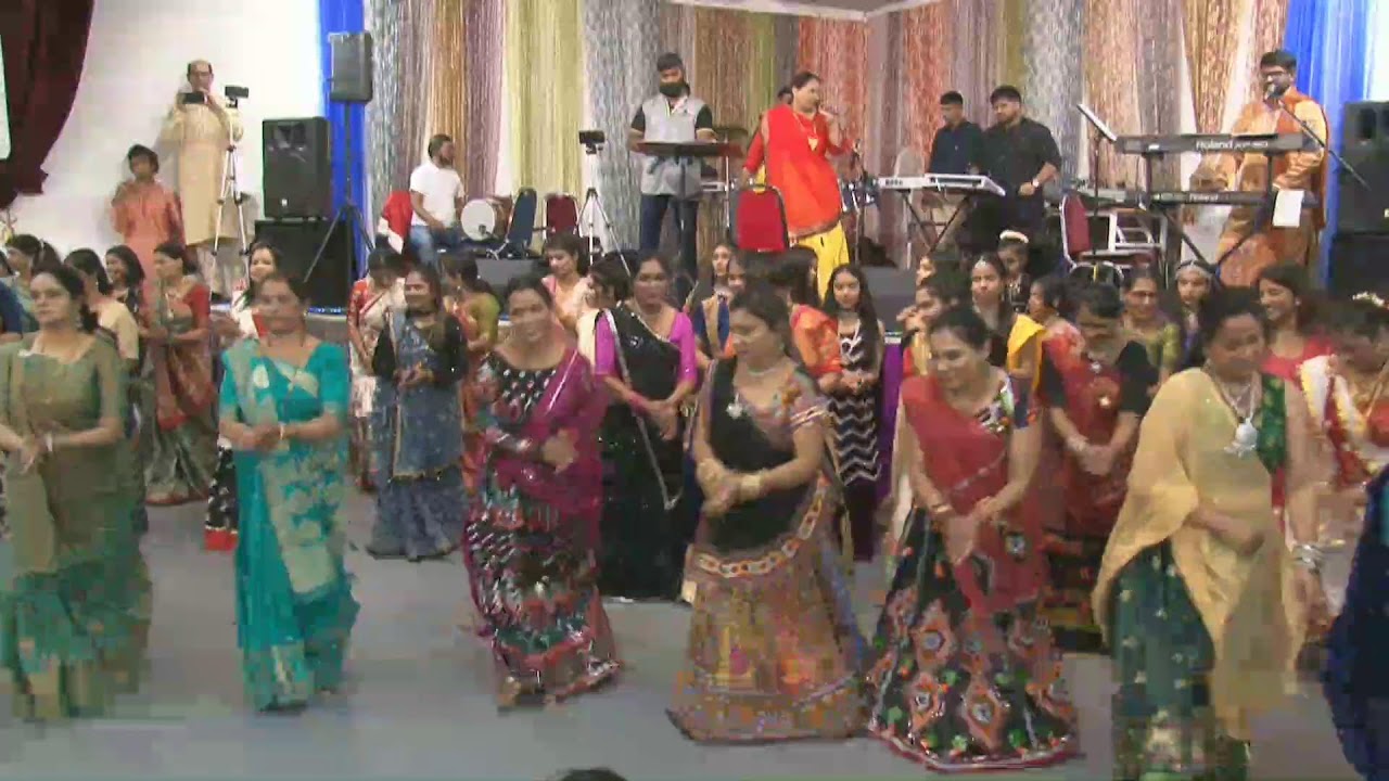 SHREE DAMANIA MACHHI MAHAJAN HALL LEICESTER 5TH DAY LIVE GARBA 2022