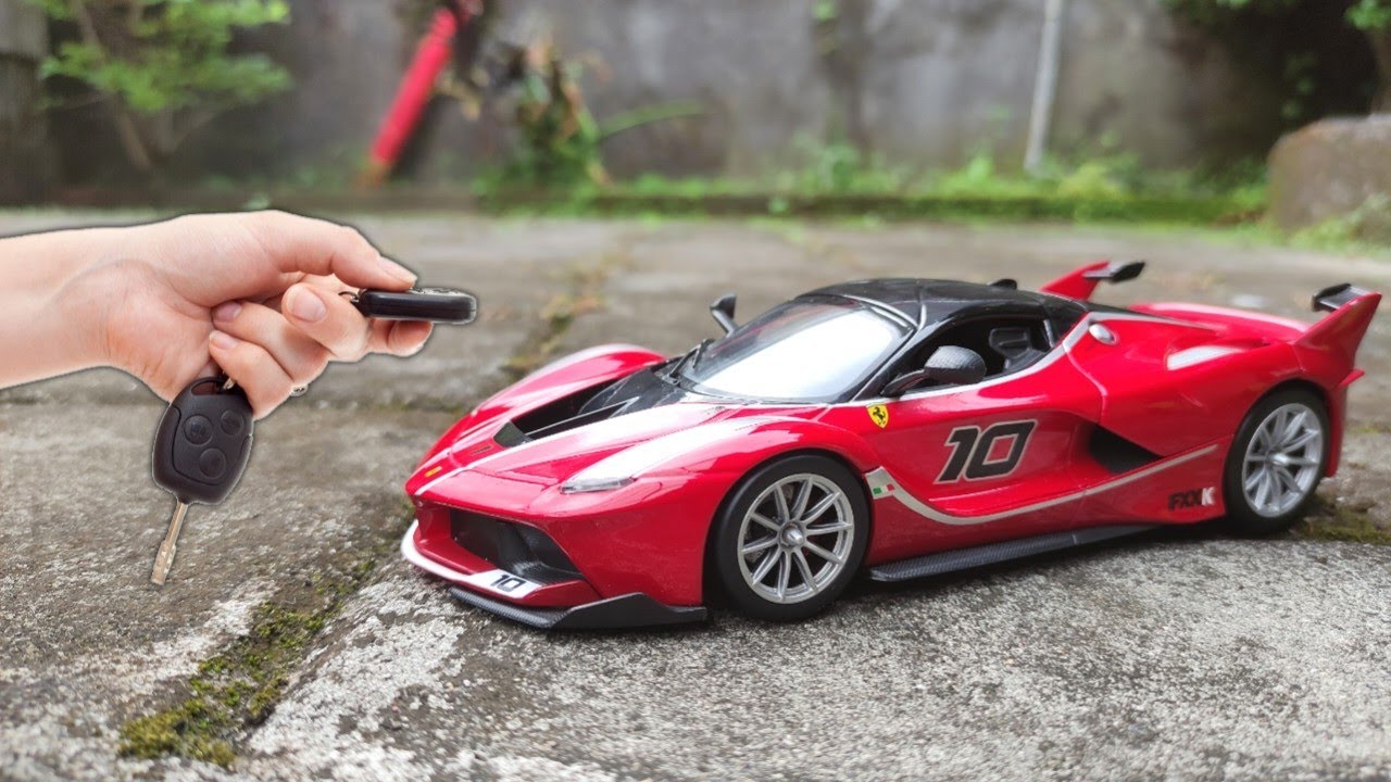 Ferrari FXX K Scale 124 Diecast Model Car Unboxing YouTube