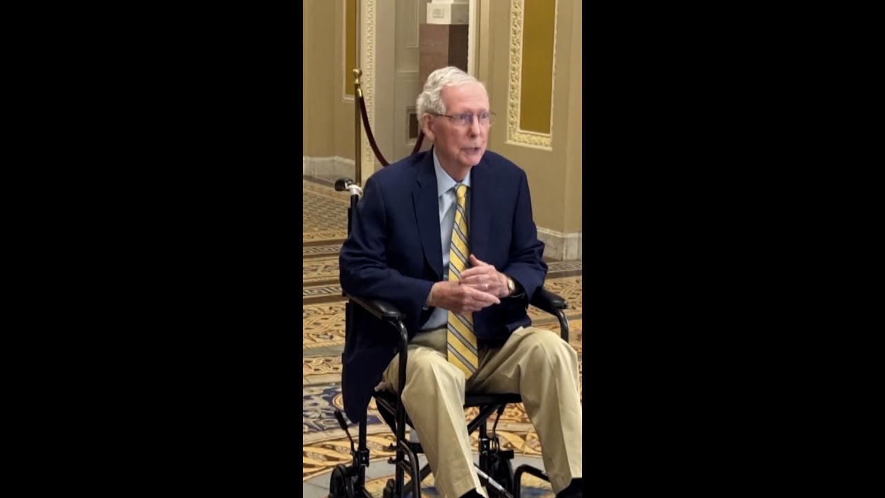 McConnell returns to Senate after three-month absence
