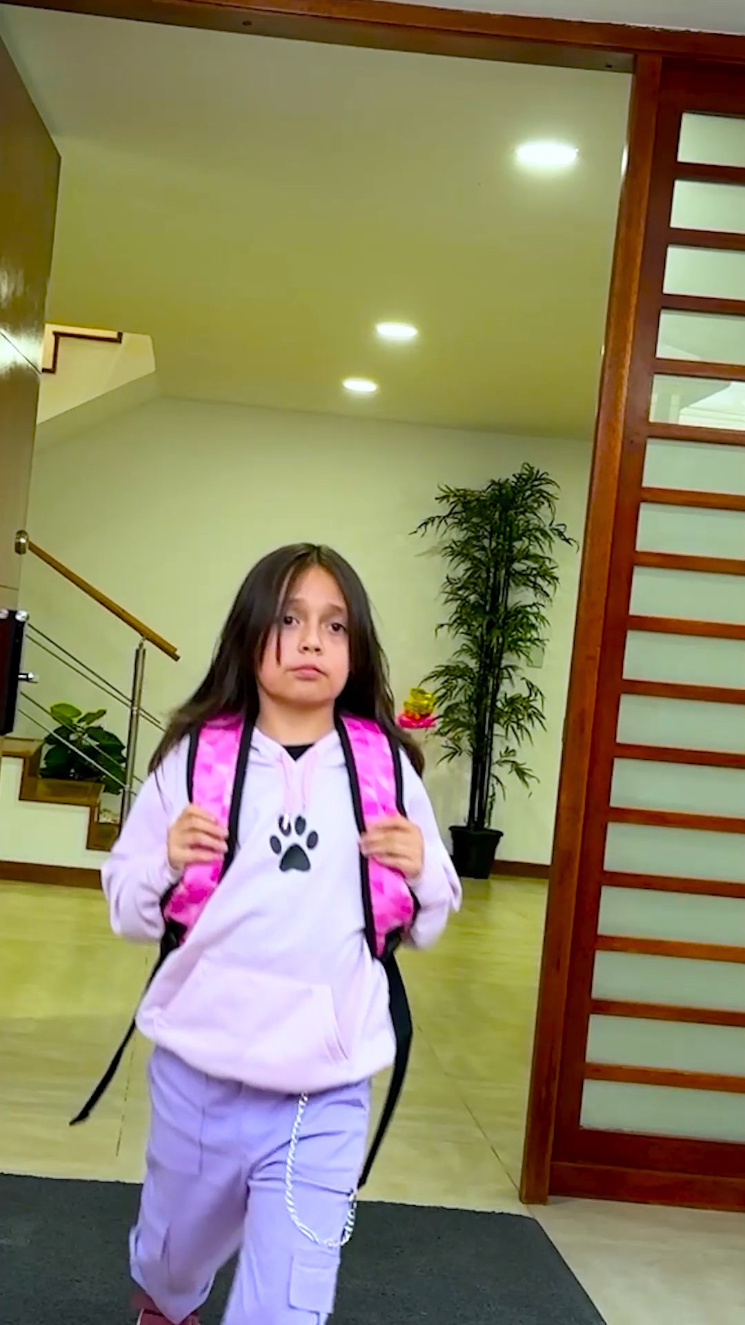 Mi HERMANITA SE FUE DE LA CASA…