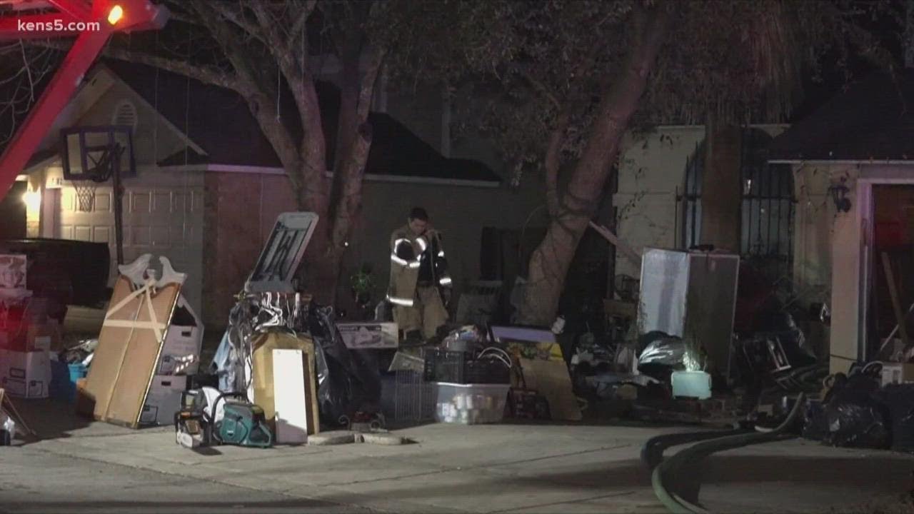 Two dogs killed in house fire in northeast San Antonio - YouTube
