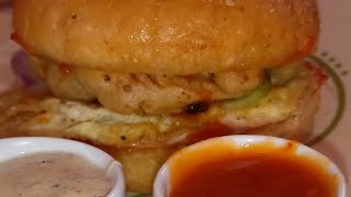 Y Crispy Chicken Burger Recipe By Noshabas Vlog.