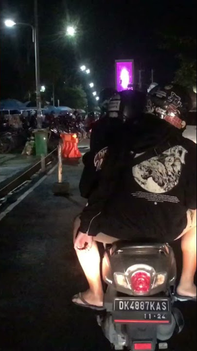 Jalan pantai Kuta malam hari #shorts #jalanpantaikuta